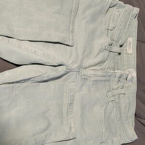 Universal Thread - mid rise skinny jeans - size 6 - light green